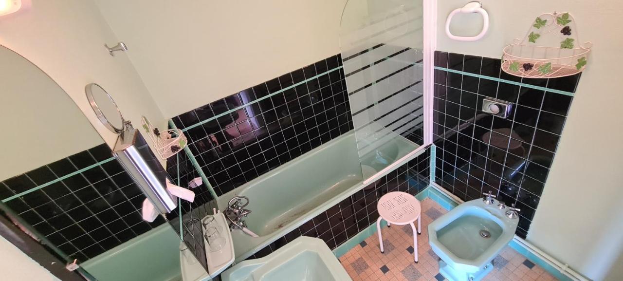 Garabit Hotel Anglards de Saint Flour Room photo
